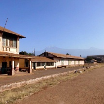 Bahnhof mit Gleisen